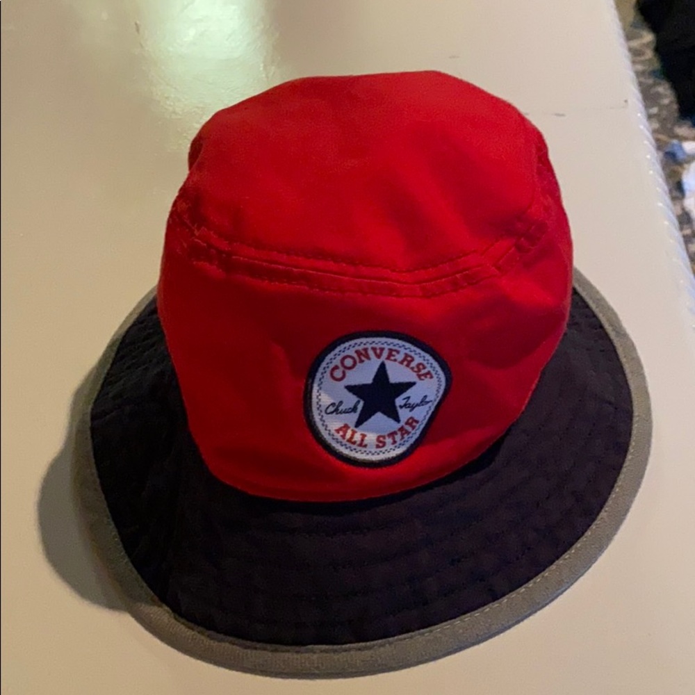 Converse red/navy blue bucket hat